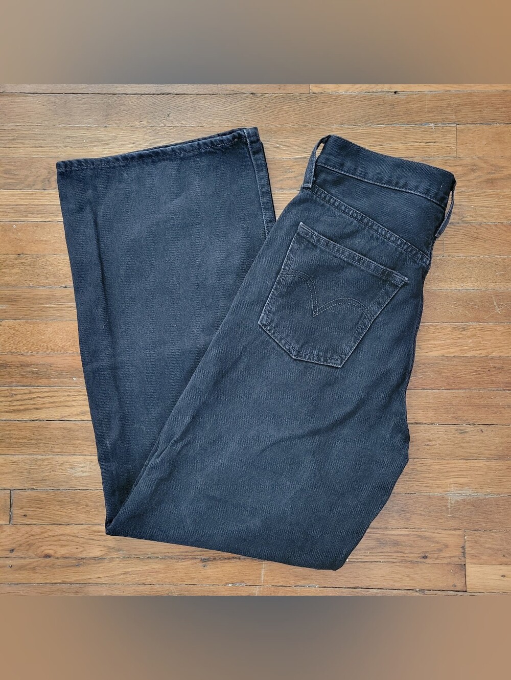 Levis Ribcage Wide Leg Jeans Size 28